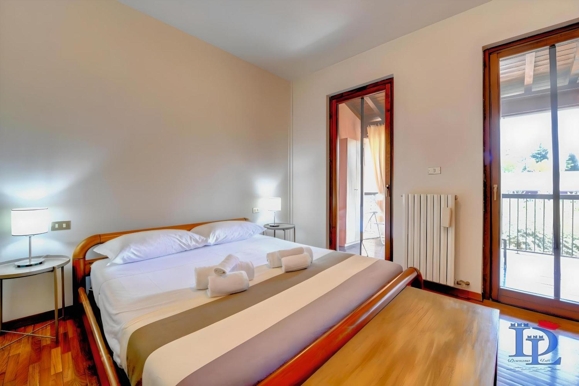 Desenzanoloft Aurelia Lägenhet Desenzano del Garda Exteriör bild